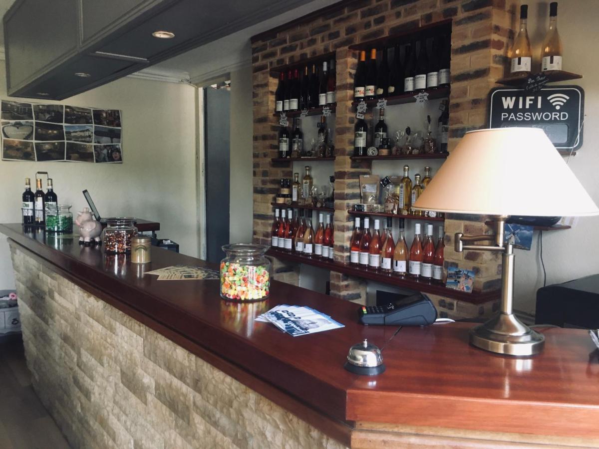 אנגלרס-נוזק Auberge Du Relais D Auniac Hotel Bar Restaurant Piscine מראה חיצוני תמונה