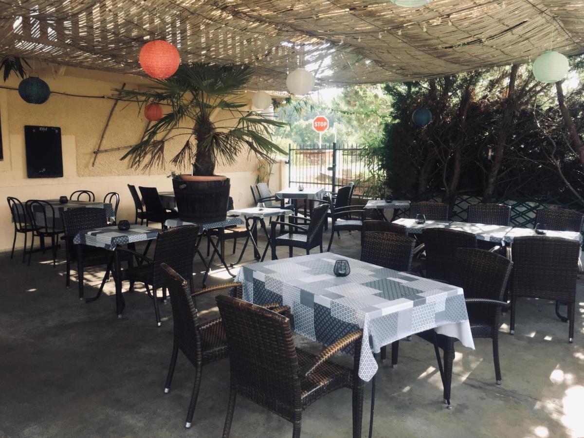 אנגלרס-נוזק Auberge Du Relais D Auniac Hotel Bar Restaurant Piscine מראה חיצוני תמונה